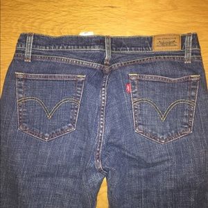 Levi’s jeans curvy fit 13 M